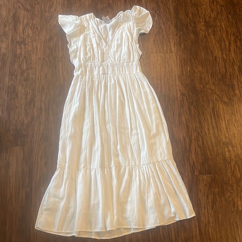 Women’s white dress